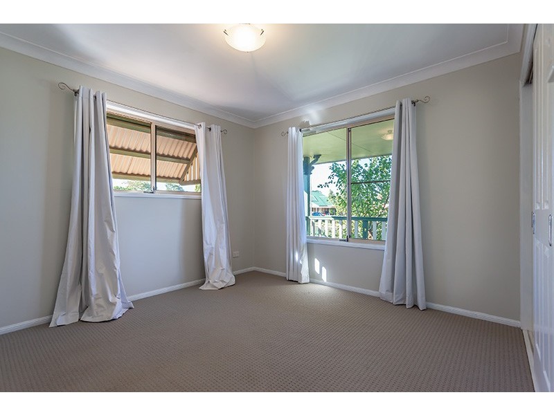 9 Honeysuckle Drive, Glenvale QLD 4350