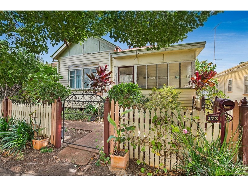 173 Geddes Street, South Toowoomba QLD 4350