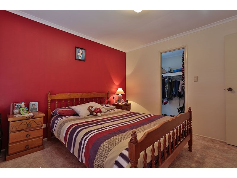 18 Black Court, Wilsonton QLD 4350