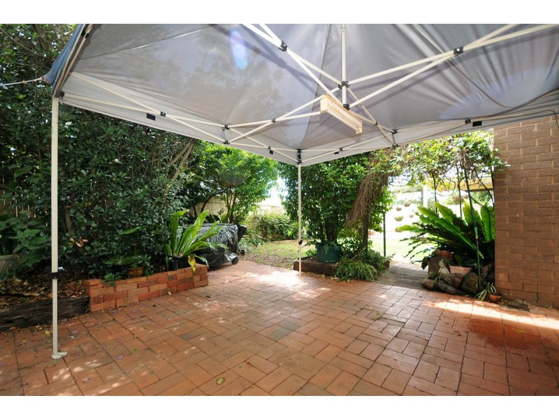 5 Talinga Street, Mount Lofty QLD 4350