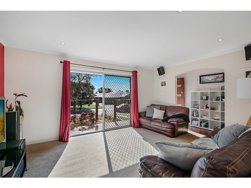 186 Alderley Street, Centenary Heights QLD 4350