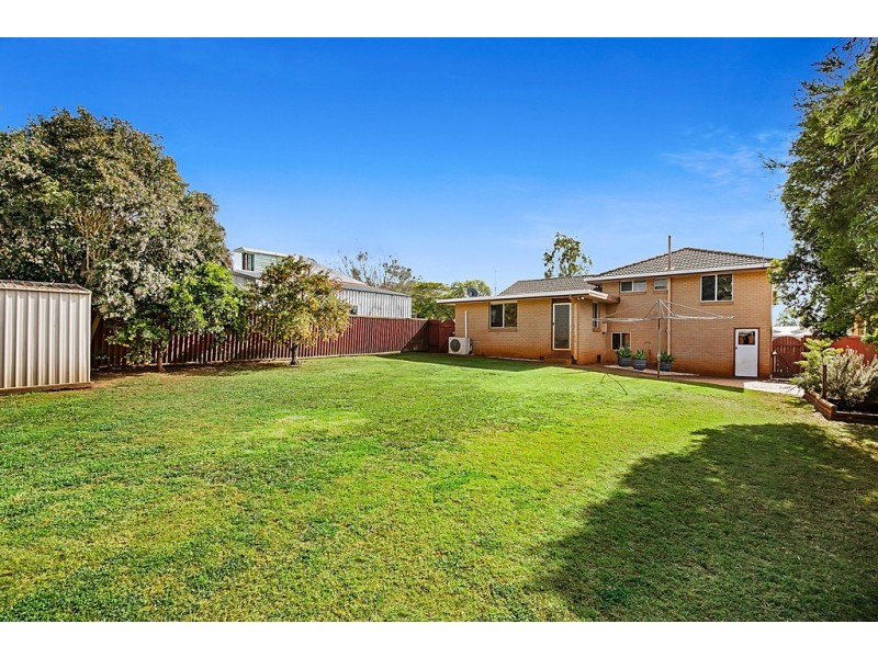 186 Alderley Street, Centenary Heights QLD 4350