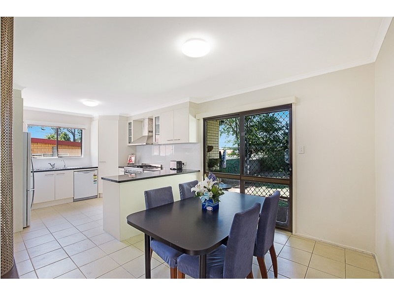 230 Alderley Street, Centenary Heights QLD 4350