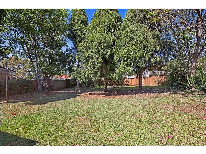 230 Alderley Street, Centenary Heights QLD 4350