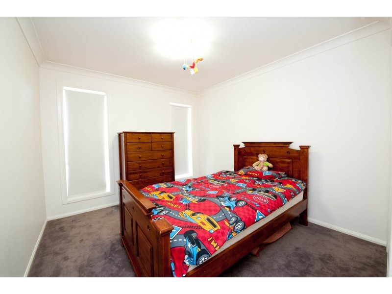 Unit 1/33 Bouganvillea Drive, Middle Ridge QLD 4350