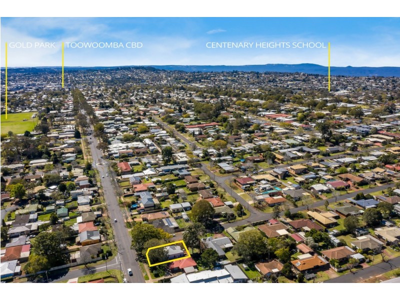 362 Hume Street, Centenary Heights QLD 4350