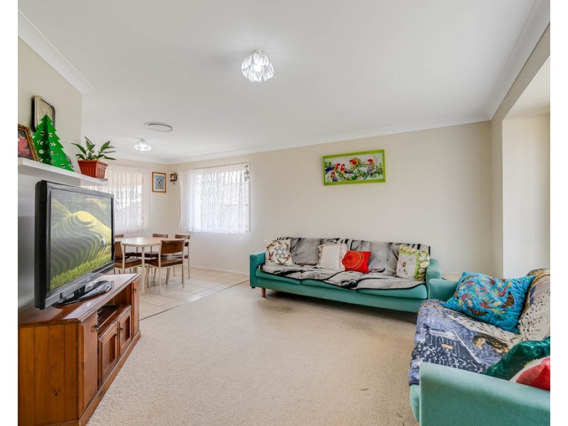 11 Sweetapple Crescent, Centenary Heights QLD 4350