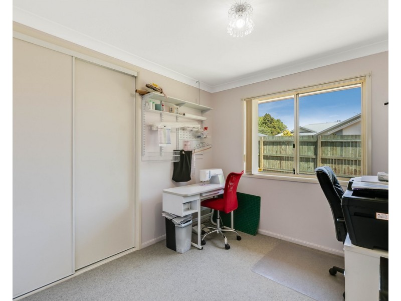 11 Sweetapple Crescent, Centenary Heights QLD 4350