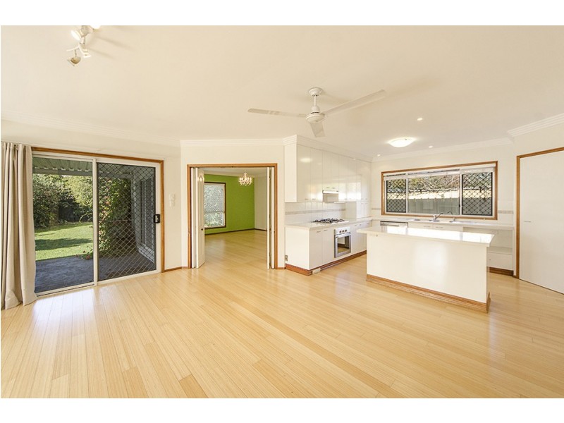 4 Kruiswijk Court, Middle Ridge QLD 4350
