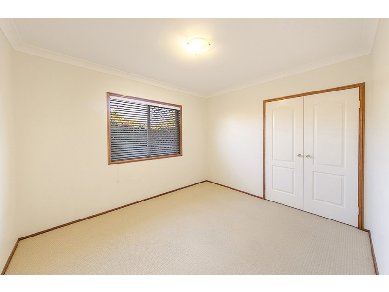 4 Kruiswijk Court, Middle Ridge QLD 4350