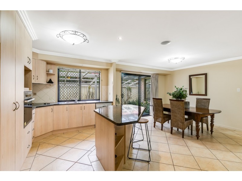 17 Chelwyn Street, Middle Ridge QLD 4350