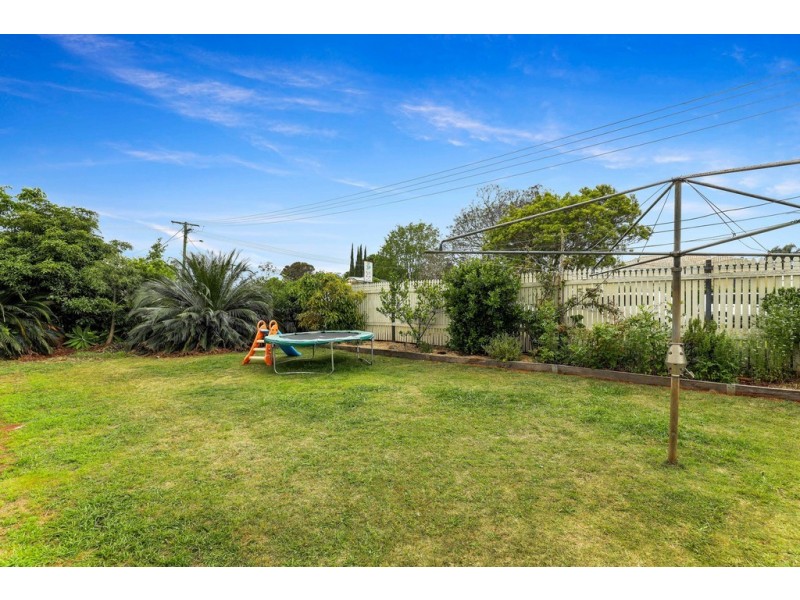 21 Second Avenue, Harristown QLD 4350