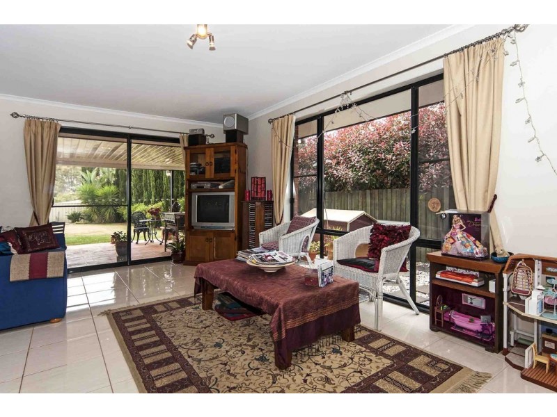 7 Manooka Crescent, Highfields QLD 4352