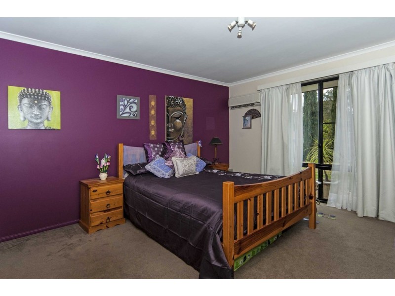 7 Manooka Crescent, Highfields QLD 4352