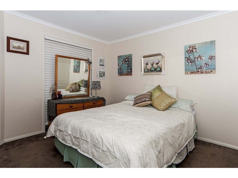 7 Manooka Crescent, Highfields QLD 4352
