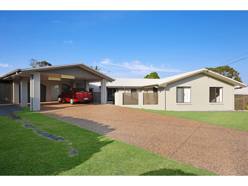 9 Diane Court, Centenary Heights QLD 4350