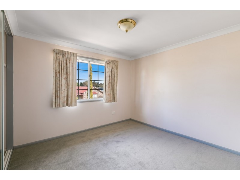 Unit 2/2-6 Roser Close, Kearneys Spring QLD 4350