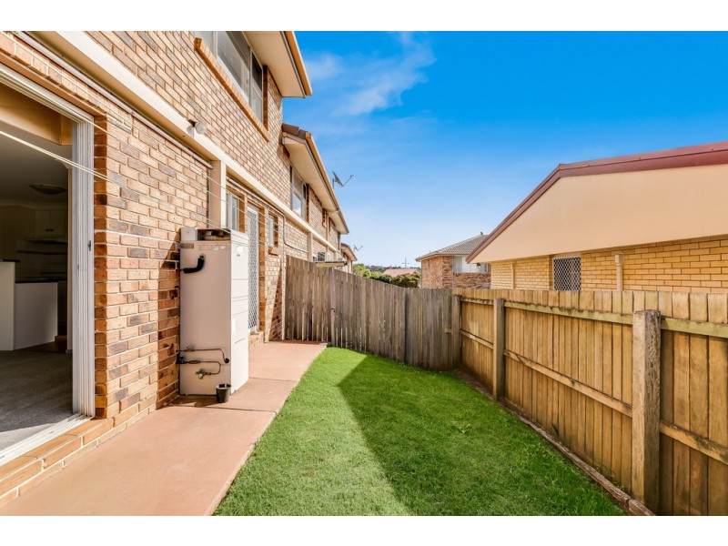 Unit 2/2-6 Roser Close, Kearneys Spring QLD 4350