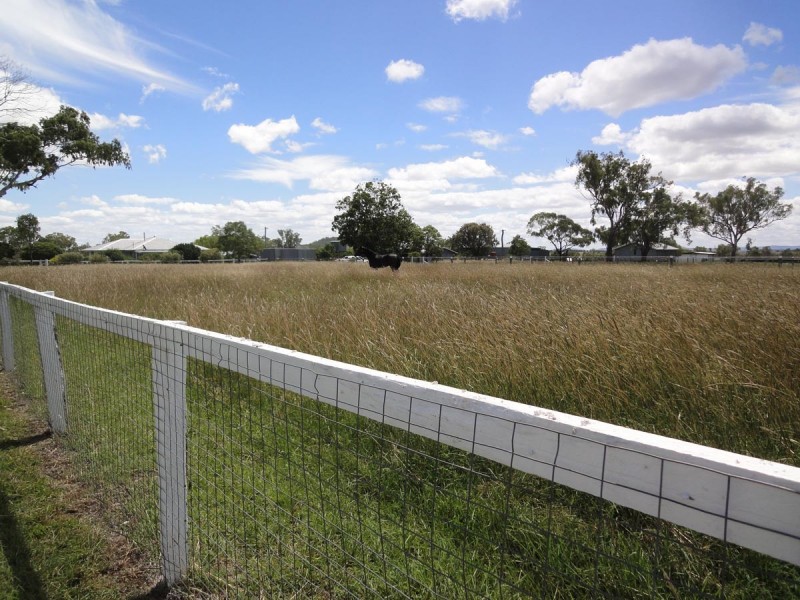207 Jonel Park Road, Allora QLD 4362