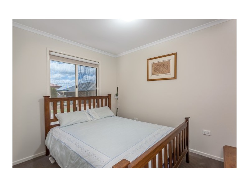 76/303 Spring Street, Kearneys Spring QLD 4350