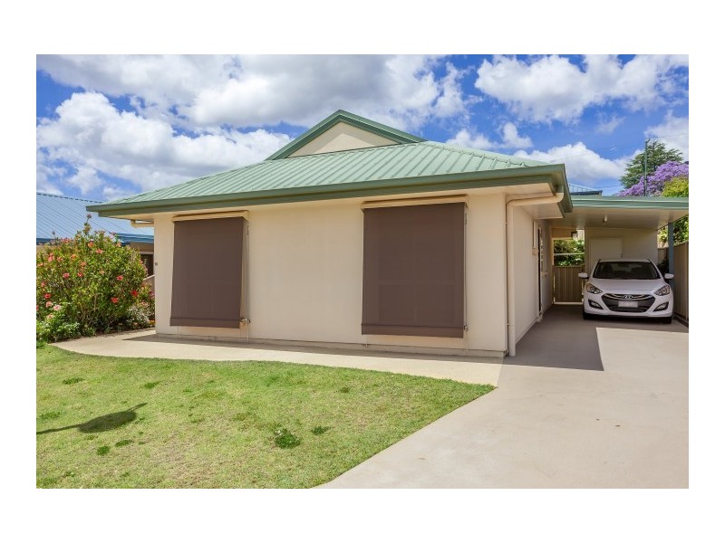 76/303 Spring Street, Kearneys Spring QLD 4350