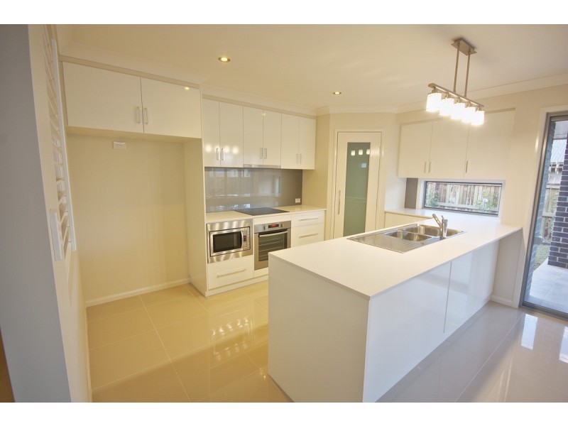 21 Stedman Street, Middle Ridge QLD 4350
