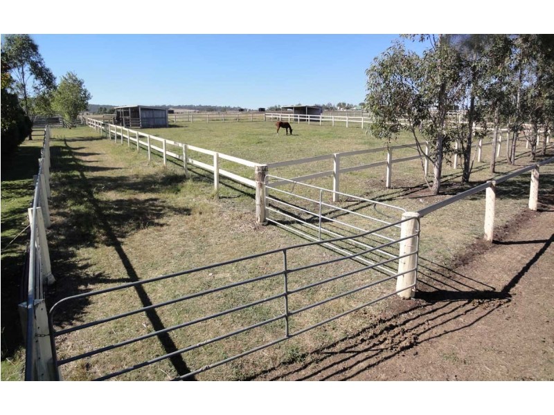 200 Allen Road, Greenmount East QLD 4359