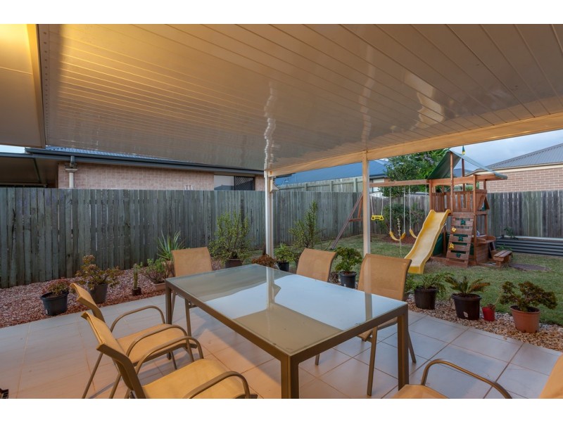 7 Opal Street, Glenvale QLD 4350