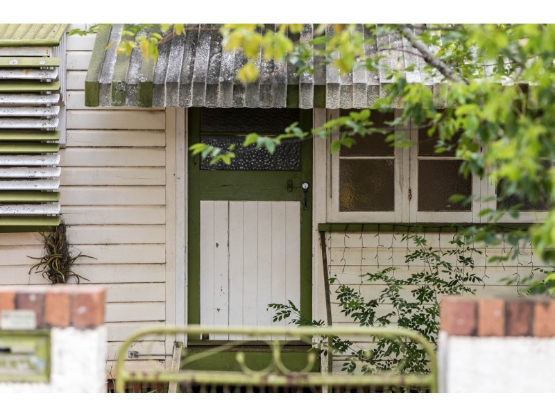 283 Hume Street, South Toowoomba QLD 4350