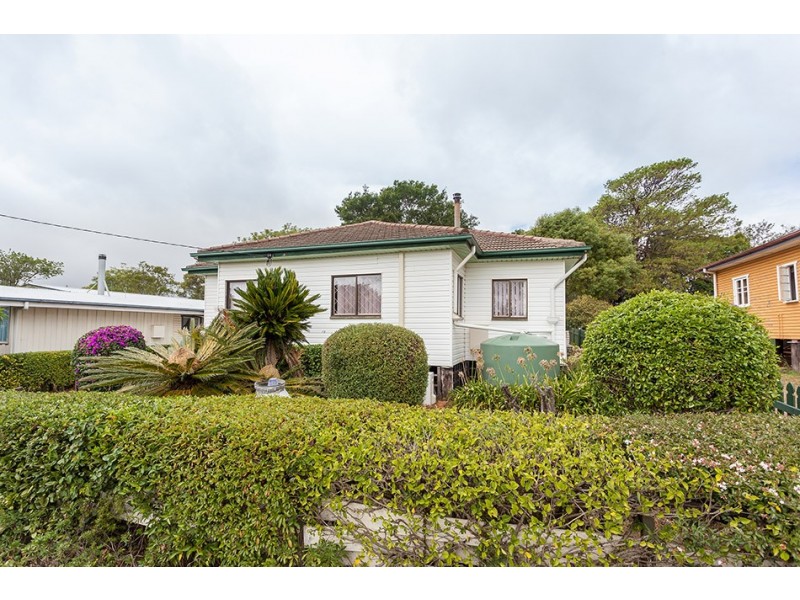 26 Llewellyn Street, Centenary Heights QLD 4350