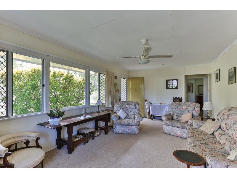 3 Erbacher Street, Centenary Heights QLD 4350