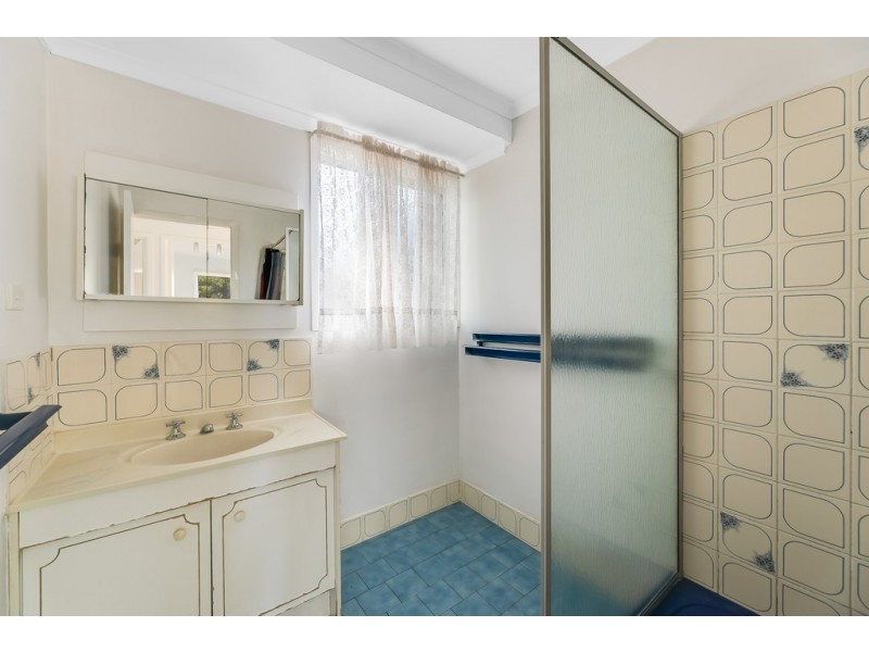 17 Sapphire Court, Kearneys Spring QLD 4350