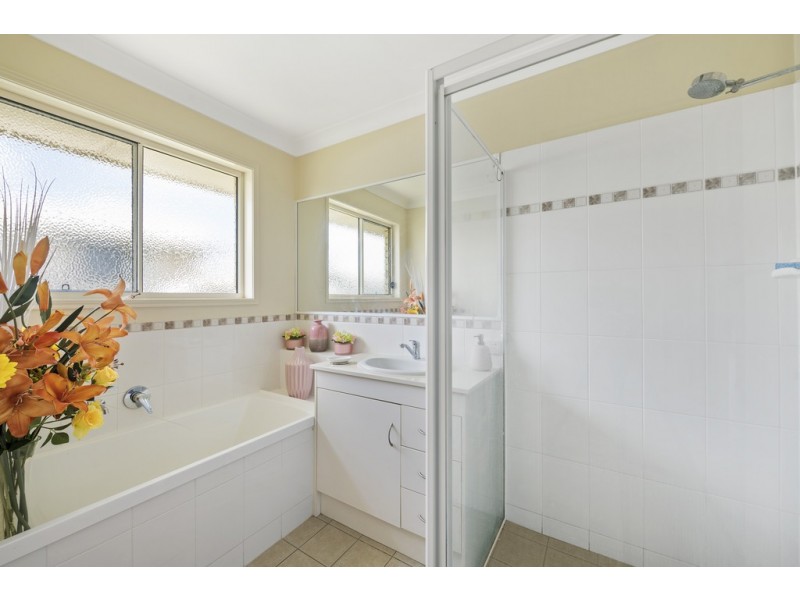 682 Greenwattle Street, Harristown QLD 4350