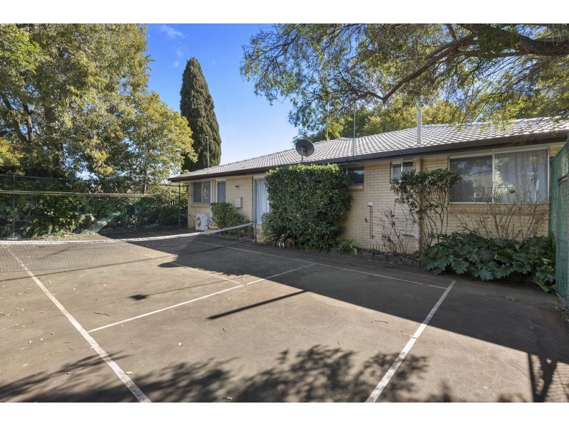26 Merino Street, Harristown QLD 4350