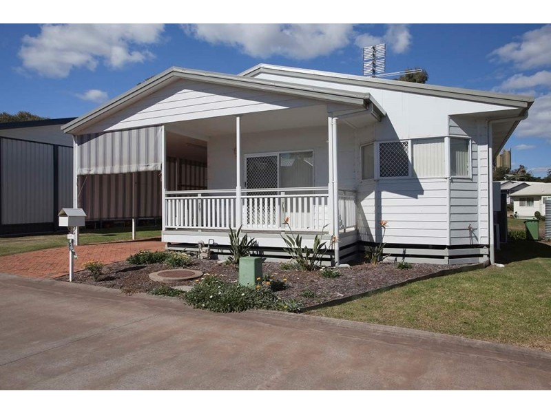 Unit 210/530 Bridge Street, Wilsonton QLD 4350