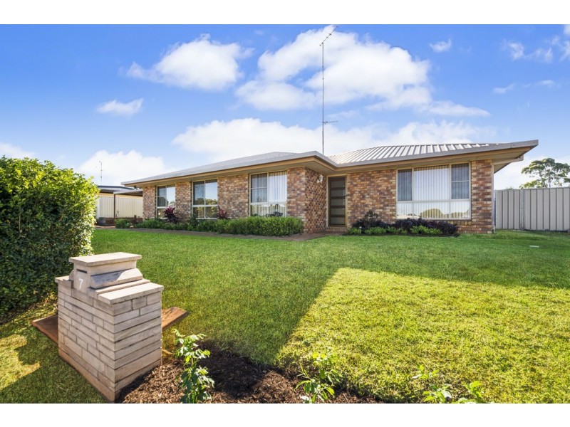 7 Platz Street, Darling Heights QLD 4350