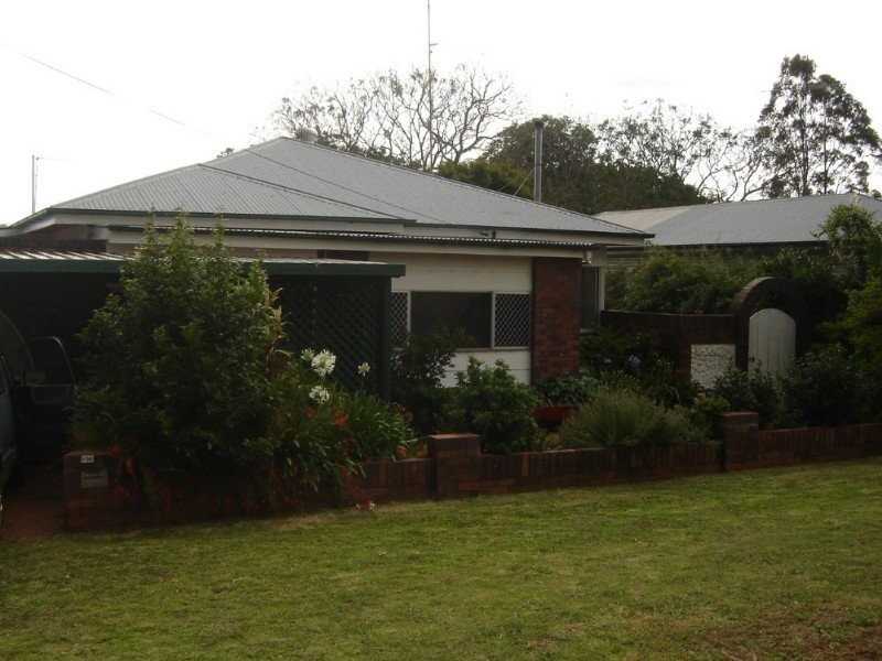 135 Mackenzie Street, East Toowoomba QLD 4350