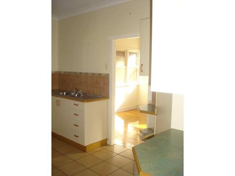 135 Mackenzie Street, East Toowoomba QLD 4350