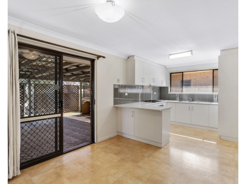 9 Ansett Court, Wilsonton QLD 4350