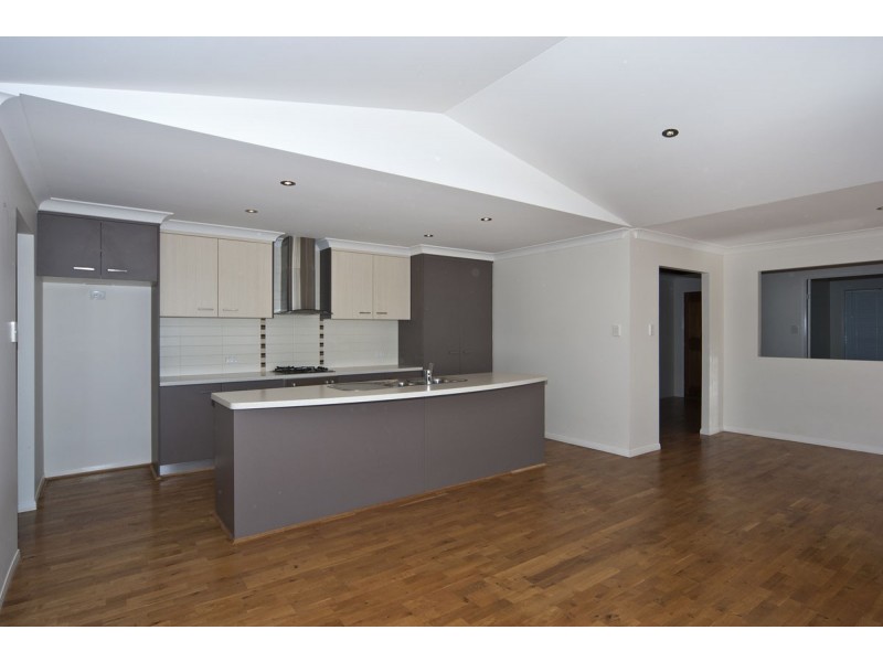 10 Edwin Street, Westbrook QLD 4350