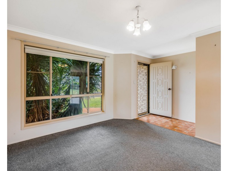 35 Belclaire Drive, Westbrook QLD 4350