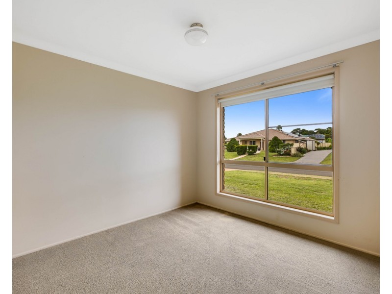 35 Belclaire Drive, Westbrook QLD 4350