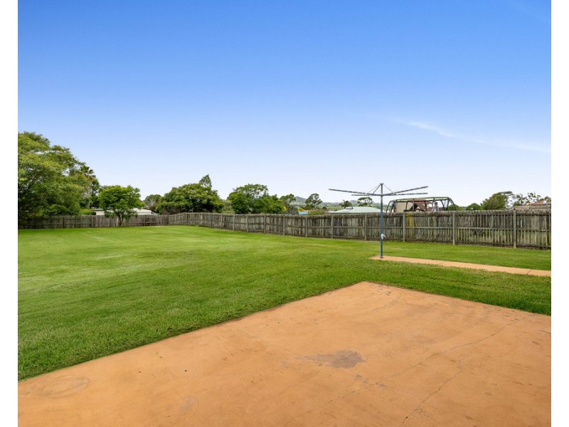 35 Belclaire Drive, Westbrook QLD 4350