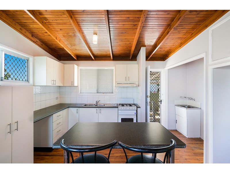 24 Waverley Street, North Toowoomba QLD 4350