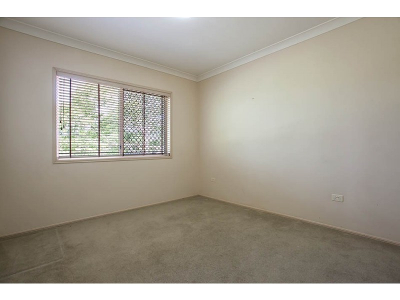 10 Hillcrest Court, Kearneys Spring QLD 4350