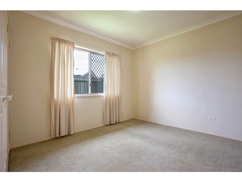 10 Hillcrest Court, Kearneys Spring QLD 4350