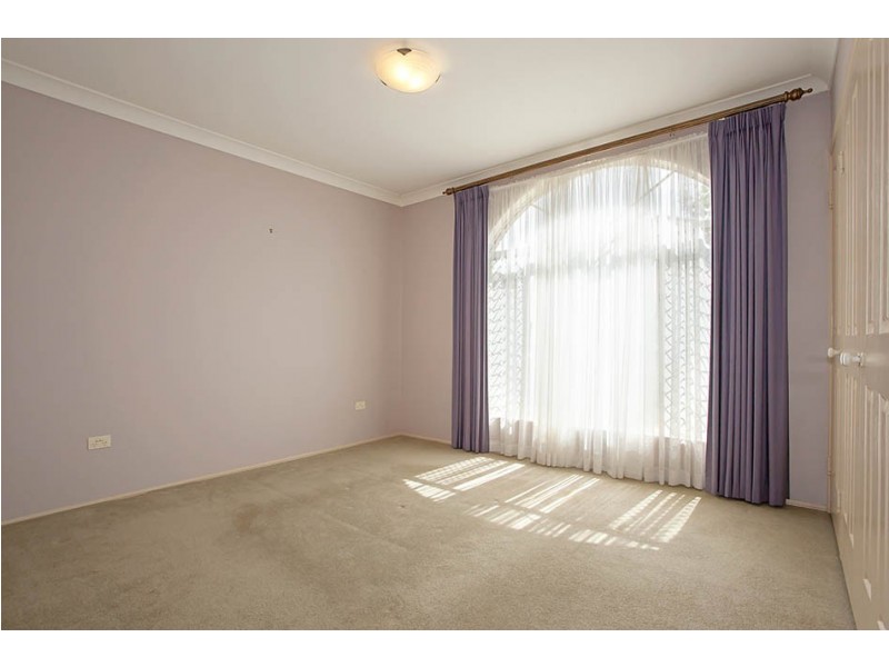 10 Hillcrest Court, Kearneys Spring QLD 4350