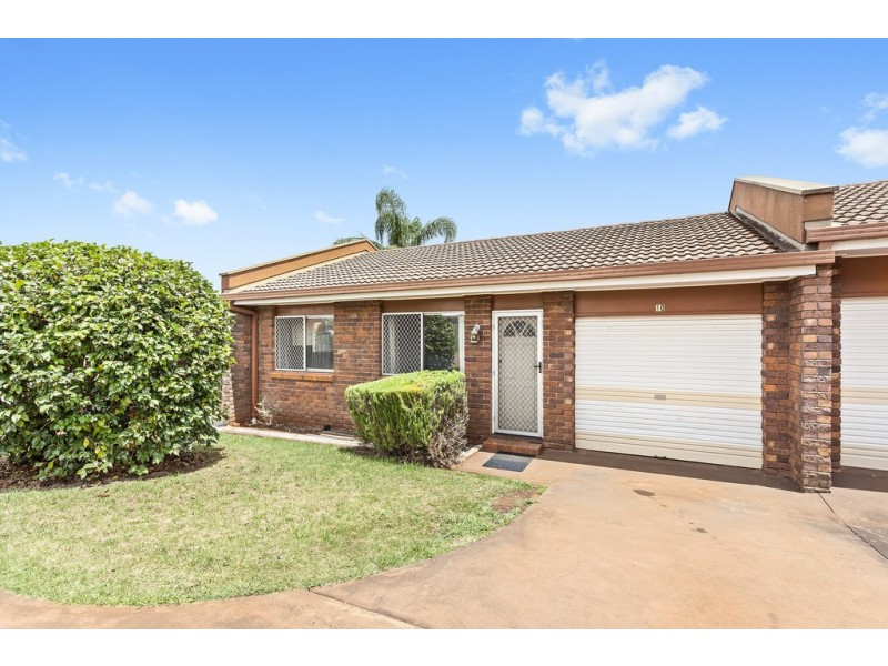 Unit 10/17 Hume Street, North Toowoomba QLD 4350