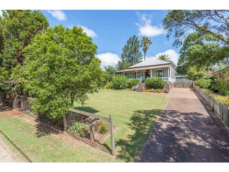 56 Mabel Street, Harlaxton QLD 4350