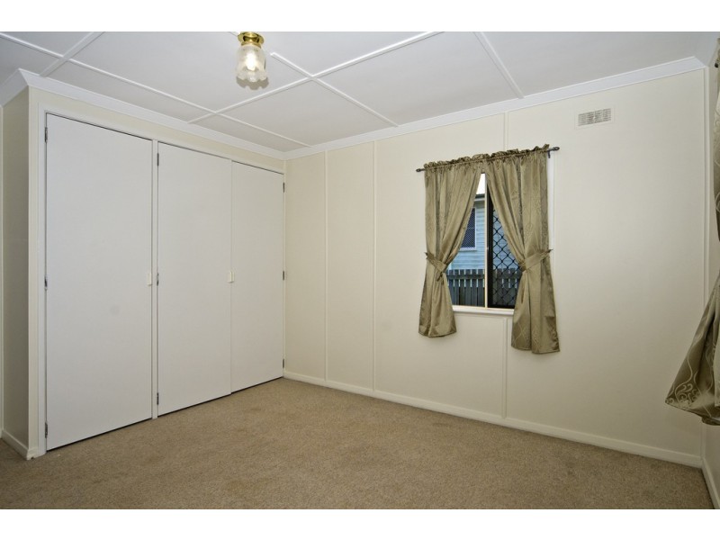 21 Dwyer Street, Harlaxton QLD 4350